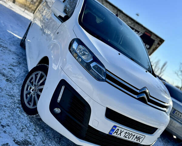 Белый Ситроен Jumpy, объемом двигателя 2 л и пробегом 190 тыс. км за 15700 $, фото 1 на Automoto.ua