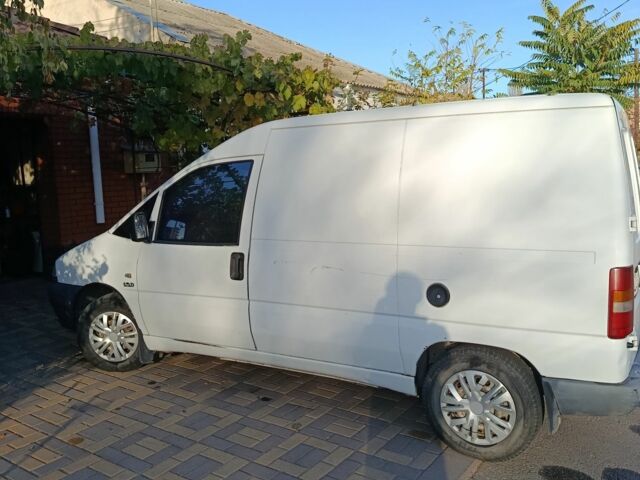 Білий Сітроен Jumpy, об'ємом двигуна 1.9 л та пробігом 300 тис. км за 2000 $, фото 1 на Automoto.ua