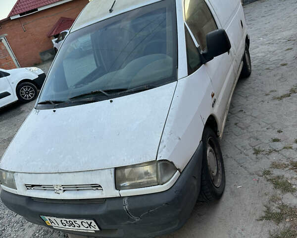 Белый Ситроен Jumpy, объемом двигателя 1.9 л и пробегом 222 тыс. км за 1999 $, фото 1 на Automoto.ua