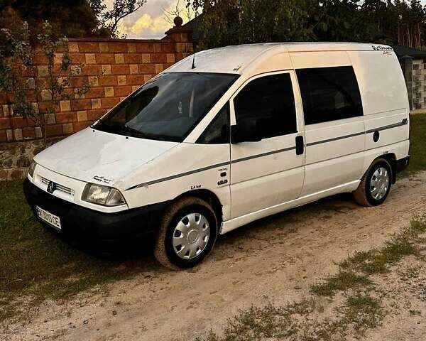 Белый Ситроен Jumpy, объемом двигателя 1.87 л и пробегом 358 тыс. км за 2100 $, фото 1 на Automoto.ua