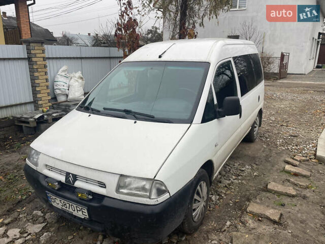 Белый Ситроен Jumpy, объемом двигателя 1.87 л и пробегом 300 тыс. км за 2800 $, фото 1 на Automoto.ua
