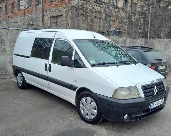 Білий Сітроен Jumpy, об'ємом двигуна 2 л та пробігом 307 тис. км за 4300 $, фото 1 на Automoto.ua