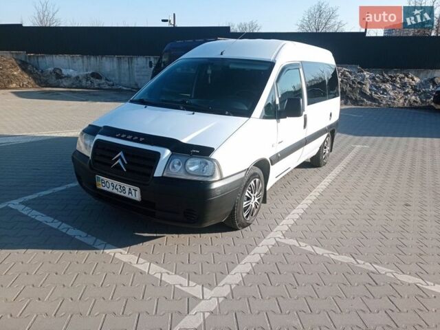 Белый Ситроен Jumpy, объемом двигателя 2 л и пробегом 245 тыс. км за 5100 $, фото 1 на Automoto.ua