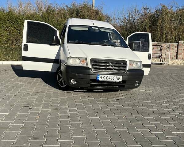 Білий Сітроен Jumpy, об'ємом двигуна 2 л та пробігом 305 тис. км за 3999 $, фото 1 на Automoto.ua