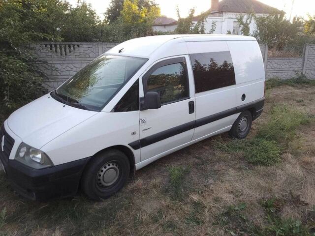 Білий Сітроен Jumpy, об'ємом двигуна 1.9 л та пробігом 3 тис. км за 4057 $, фото 1 на Automoto.ua