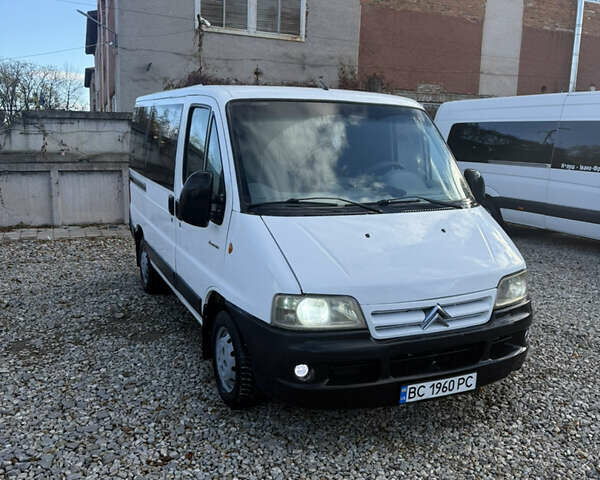 Ситроен Jumpy 2006 в Калуше на Automoto.ua Белый Ситроен Jumpy, объемом двигателя 2.18 л и пробегом 300 тыс. км за 4999 $, фото 1 на Automoto.ua