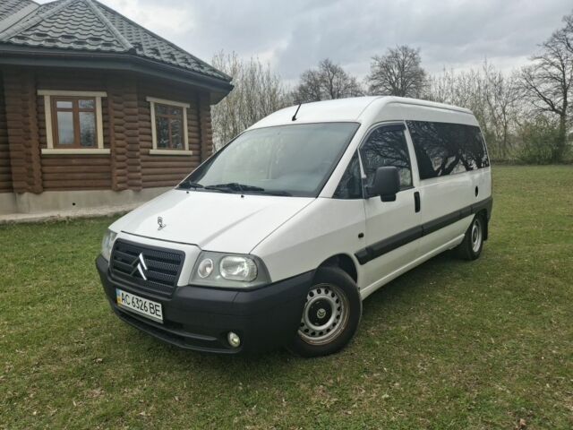 Білий Сітроен Jumpy, об'ємом двигуна 2 л та пробігом 150 тис. км за 5500 $, фото 1 на Automoto.ua