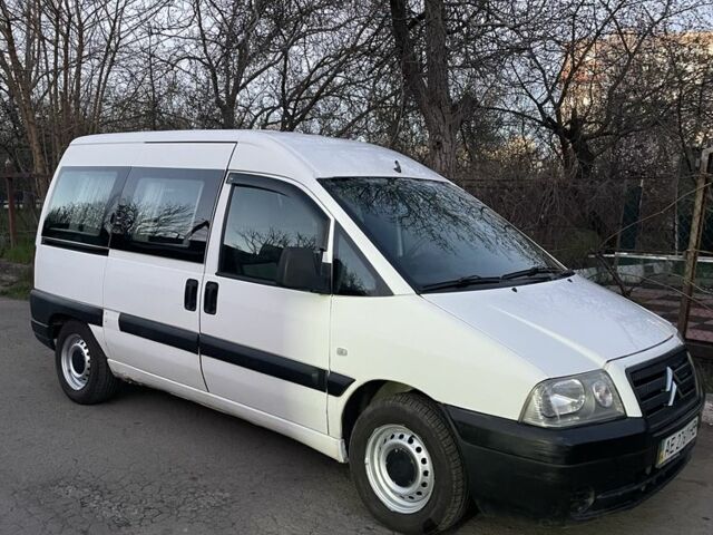 Белый Ситроен Jumpy, объемом двигателя 1.9 л и пробегом 230 тыс. км за 3200 $, фото 1 на Automoto.ua