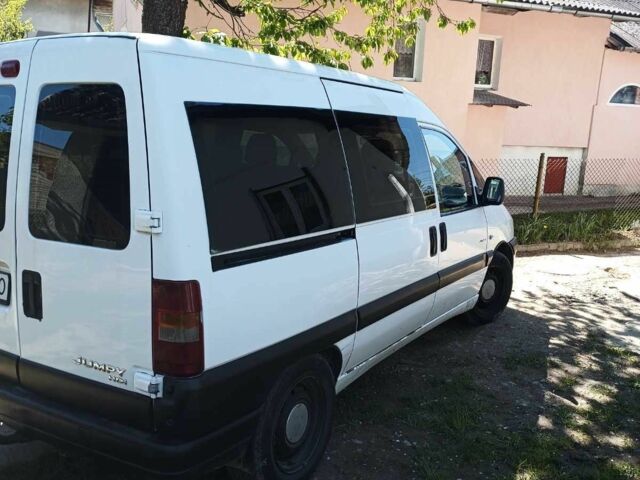 Белый Ситроен Jumpy, объемом двигателя 2 л и пробегом 290 тыс. км за 4200 $, фото 1 на Automoto.ua