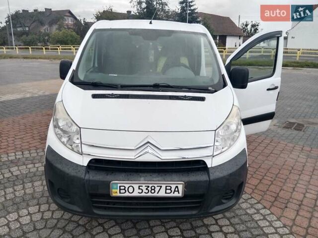 Белый Ситроен Jumpy, объемом двигателя 1.56 л и пробегом 294 тыс. км за 3633 $, фото 1 на Automoto.ua