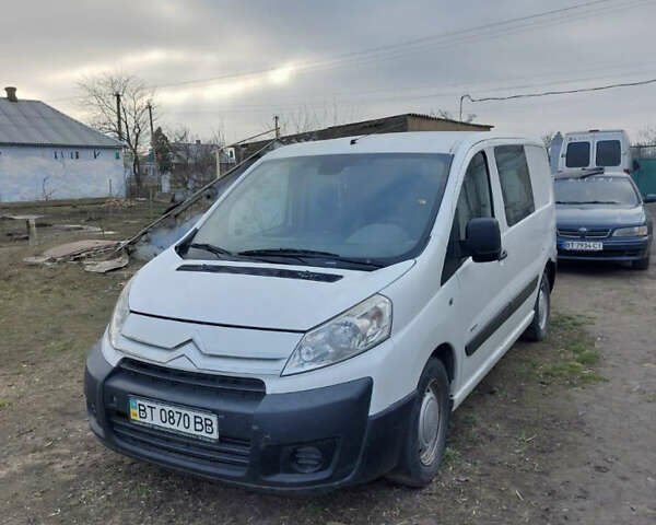 Белый Ситроен Jumpy, объемом двигателя 1.56 л и пробегом 299 тыс. км за 5100 $, фото 1 на Automoto.ua