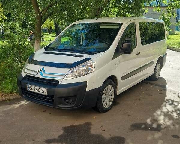 Белый Ситроен Jumpy, объемом двигателя 2 л и пробегом 192 тыс. км за 5600 $, фото 1 на Automoto.ua