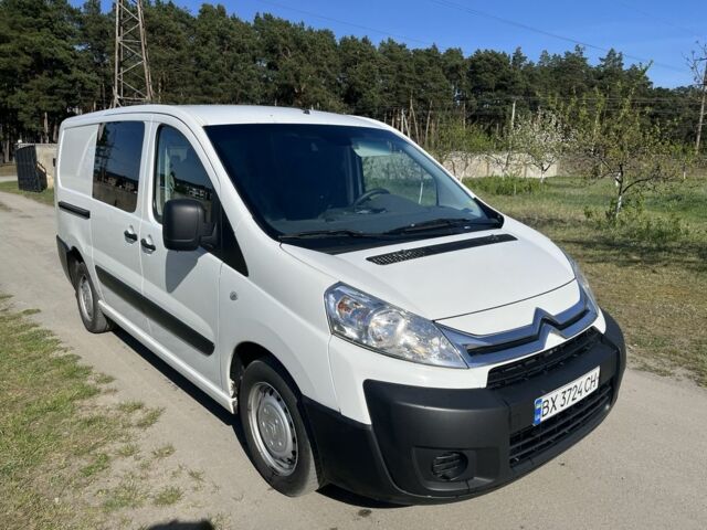 Белый Ситроен Jumpy, объемом двигателя 2 л и пробегом 174 тыс. км за 9500 $, фото 1 на Automoto.ua