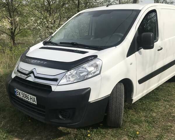 Белый Ситроен Jumpy, объемом двигателя 2 л и пробегом 370 тыс. км за 8100 $, фото 1 на Automoto.ua