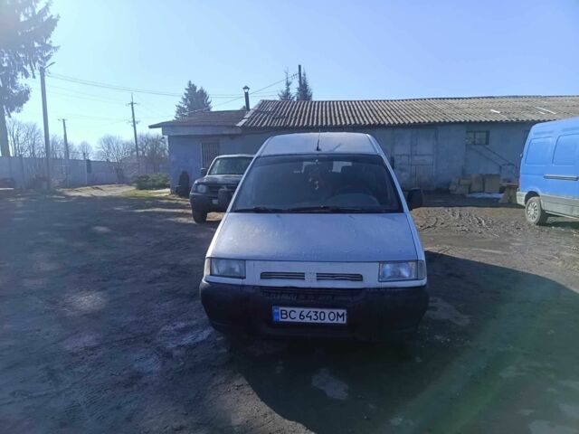 Білий Сітроен Jumpy, об'ємом двигуна 1.9 л та пробігом 430 тис. км за 2300 $, фото 1 на Automoto.ua