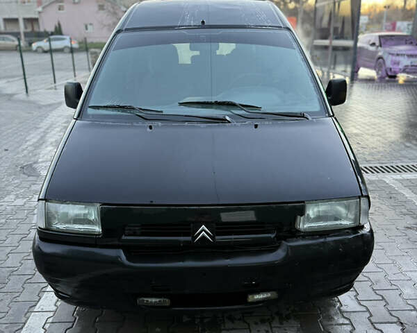 Черный Ситроен Jumpy, объемом двигателя 2 л и пробегом 430 тыс. км за 2500 $, фото 1 на Automoto.ua