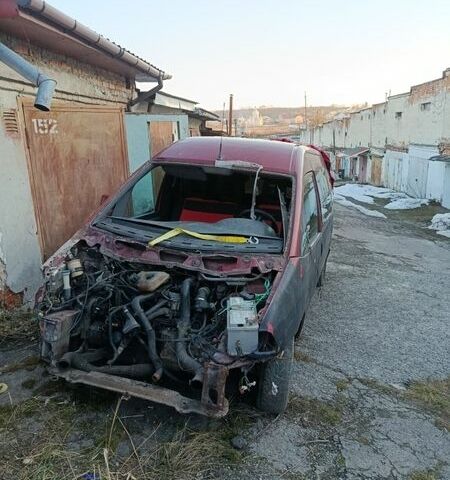 Красный Ситроен Jumpy, объемом двигателя 2 л и пробегом 200 тыс. км за 3000 $, фото 1 на Automoto.ua