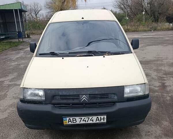 Жовтий Сітроен Jumpy, об'ємом двигуна 1.87 л та пробігом 336 тис. км за 3000 $, фото 1 на Automoto.ua