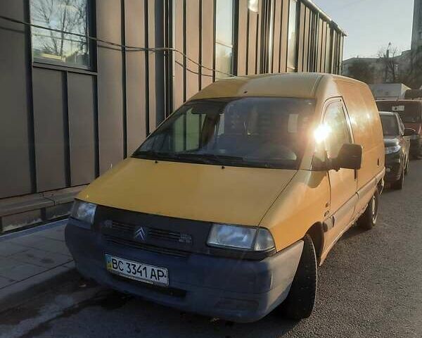 Жовтий Сітроен Jumpy, об'ємом двигуна 1.9 л та пробігом 256 тис. км за 2000 $, фото 1 на Automoto.ua