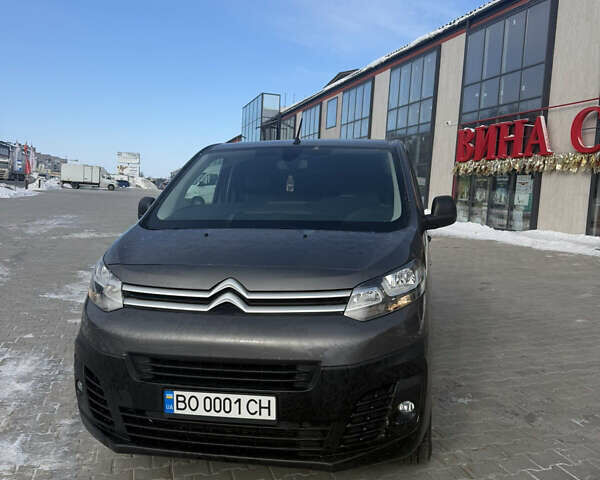 Серый Ситроен Jumpy, объемом двигателя 2 л и пробегом 38 тыс. км за 19800 $, фото 1 на Automoto.ua