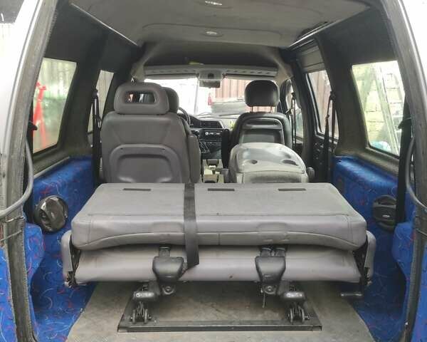 Серый Ситроен Jumpy, объемом двигателя 2 л и пробегом 293 тыс. км за 3800 $, фото 1 на Automoto.ua