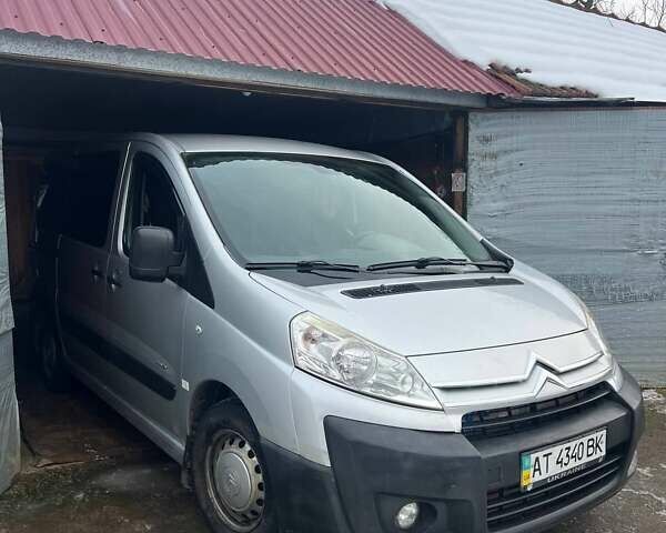 Серый Ситроен Jumpy, объемом двигателя 1.56 л и пробегом 370 тыс. км за 6500 $, фото 1 на Automoto.ua