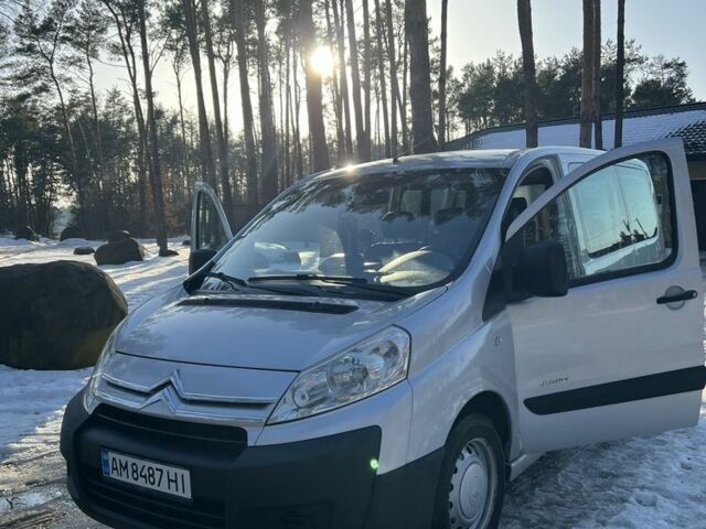 Серый Ситроен Jumpy, объемом двигателя 2 л и пробегом 274 тыс. км за 8700 $, фото 1 на Automoto.ua