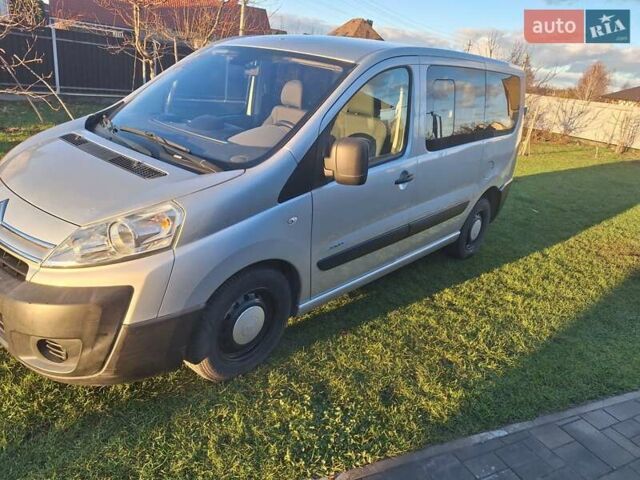 Серый Ситроен Jumpy, объемом двигателя 1.6 л и пробегом 284 тыс. км за 8100 $, фото 1 на Automoto.ua