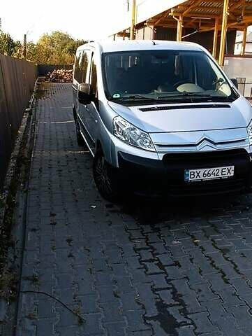 Серый Ситроен Jumpy, объемом двигателя 2 л и пробегом 242 тыс. км за 8999 $, фото 1 на Automoto.ua