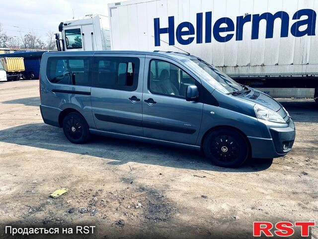 Серый Ситроен Jumpy, объемом двигателя 2 л и пробегом 290 тыс. км за 4999 $, фото 1 на Automoto.ua