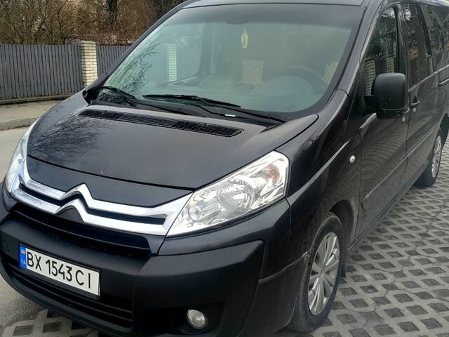 Серый Ситроен Jumpy, объемом двигателя 2 л и пробегом 303 тыс. км за 11500 $, фото 1 на Automoto.ua