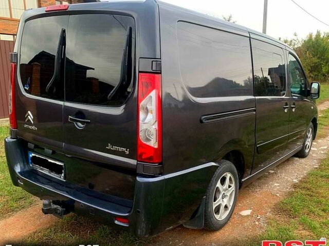 Сірий Сітроен Jumpy, об'ємом двигуна 2 л та пробігом 384 тис. км за 9800 $, фото 1 на Automoto.ua