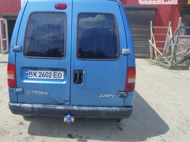 Синий Ситроен Jumpy, объемом двигателя 2 л и пробегом 372 тыс. км за 3600 $, фото 1 на Automoto.ua