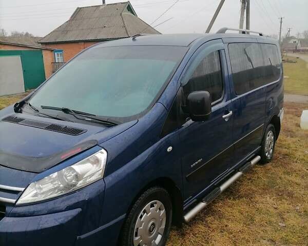 Синий Ситроен Jumpy, объемом двигателя 1.6 л и пробегом 273 тыс. км за 7200 $, фото 1 на Automoto.ua