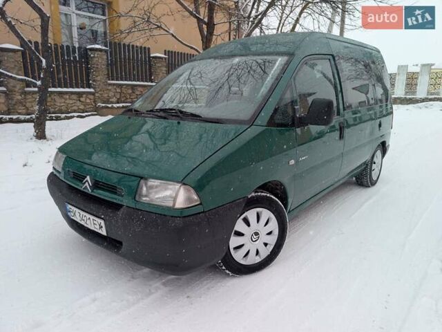 Зелений Сітроен Jumpy, об'ємом двигуна 2 л та пробігом 250 тис. км за 3000 $, фото 1 на Automoto.ua