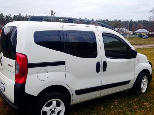 Белый Ситроен Nemo, объемом двигателя 1.4 л и пробегом 265 тыс. км за 5100 $, фото 1 на Automoto.ua