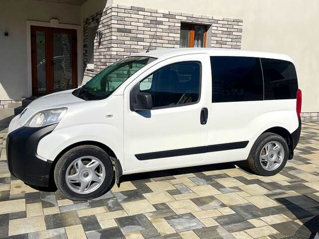 Белый Ситроен Nemo, объемом двигателя 1.2 л и пробегом 210 тыс. км за 5300 $, фото 1 на Automoto.ua