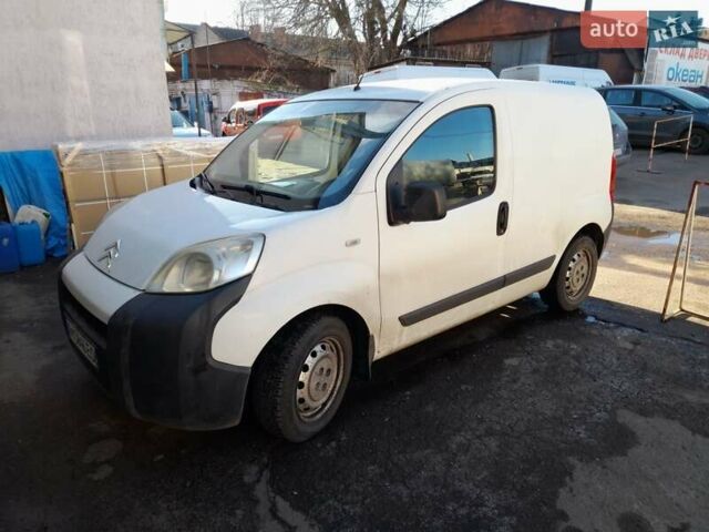 Белый Ситроен Nemo, объемом двигателя 1.2 л и пробегом 270 тыс. км за 4000 $, фото 1 на Automoto.ua