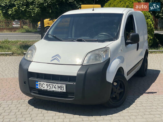 Белый Ситроен Nemo, объемом двигателя 1.4 л и пробегом 359 тыс. км за 2999 $, фото 1 на Automoto.ua