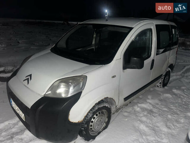 Білий Сітроен Nemo, об'ємом двигуна 1.4 л та пробігом 250 тис. км за 3200 $, фото 1 на Automoto.ua