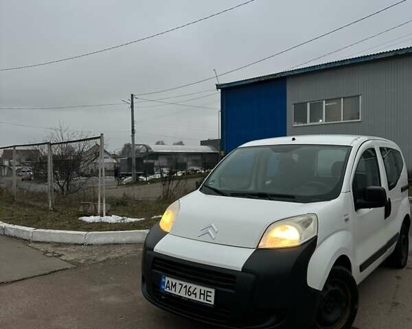 Белый Ситроен Nemo, объемом двигателя 1.4 л и пробегом 230 тыс. км за 5300 $, фото 1 на Automoto.ua