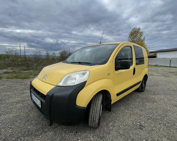 Желтый Ситроен Nemo, объемом двигателя 1.4 л и пробегом 250 тыс. км за 3900 $, фото 1 на Automoto.ua