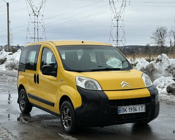 Жовтий Сітроен Nemo, об'ємом двигуна 1.4 л та пробігом 255 тис. км за 3950 $, фото 1 на Automoto.ua