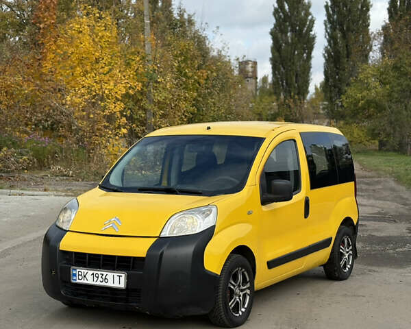 Ситроен Nemo 2009 в Ровно на Automoto.ua Желтый Ситроен Nemo, объемом двигателя 1.4 л и пробегом 253 тыс. км за 4200 $, фото 1 на Automoto.ua