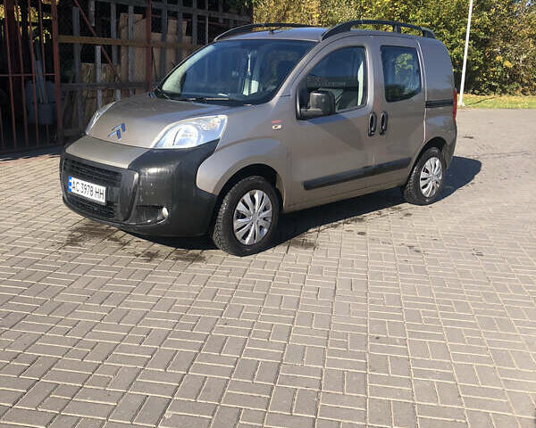 Серый Ситроен Nemo, объемом двигателя 1.4 л и пробегом 189 тыс. км за 4800 $, фото 1 на Automoto.ua