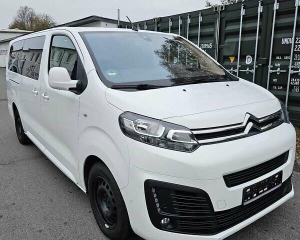 Білий Сітроен Space Tourer, об'ємом двигуна 2 л та пробігом 220 тис. км за 19500 $, фото 1 на Automoto.ua
