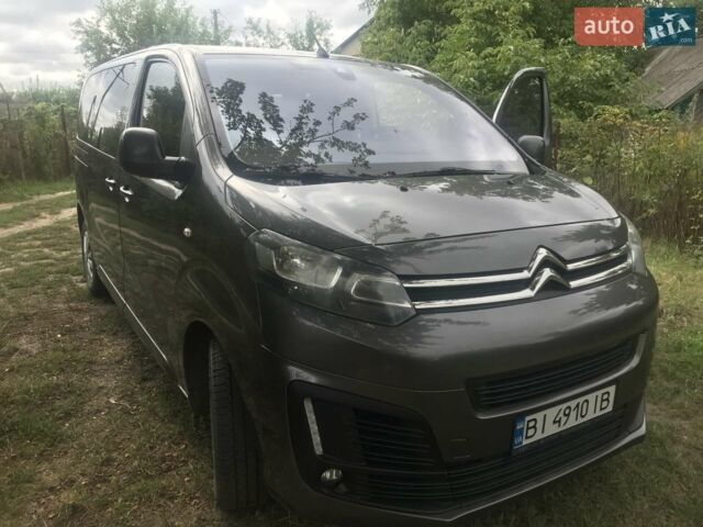 Серый Ситроен Space Tourer, объемом двигателя 2 л и пробегом 316 тыс. км за 21200 $, фото 1 на Automoto.ua