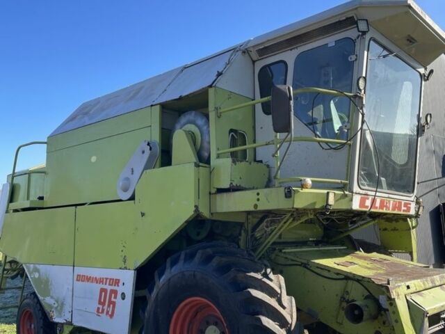 Зеленый Клаас Dominator 96, объемом двигателя 0 л и пробегом 10 тыс. км за 18000 $, фото 1 на Automoto.ua