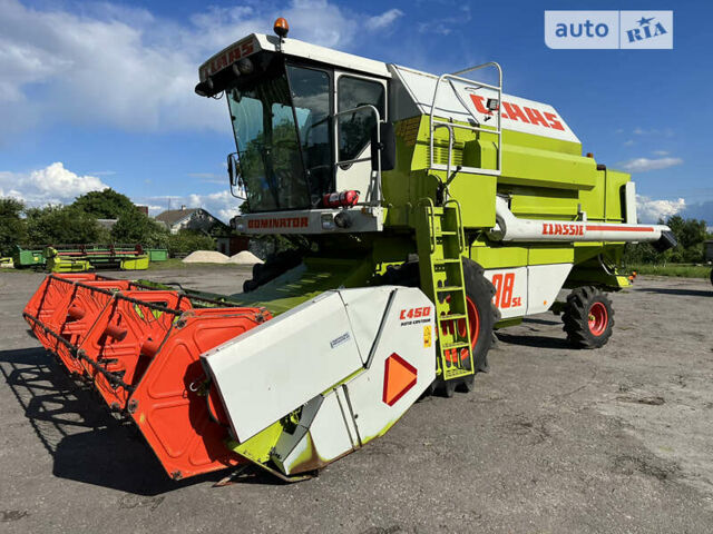 Клаас Dominator 98 1992 у Тернополі на Automoto.ua Клаас Dominator 98, об'ємом двигуна 0 л та пробігом 3 тис. км за 51111 $, фото 1 на Automoto.ua