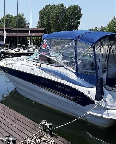 Білий Кроунлайн ЦР, об'ємом двигуна 5.7 л та пробігом 1 тис. км за 40000 $, фото 1 на Automoto.ua